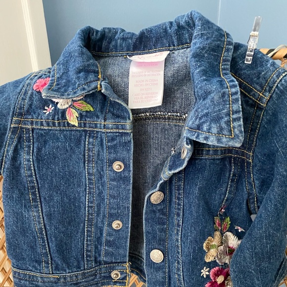 Trendy jean jacket and “real” jeans for 12 mn old - Picture 3 of 9